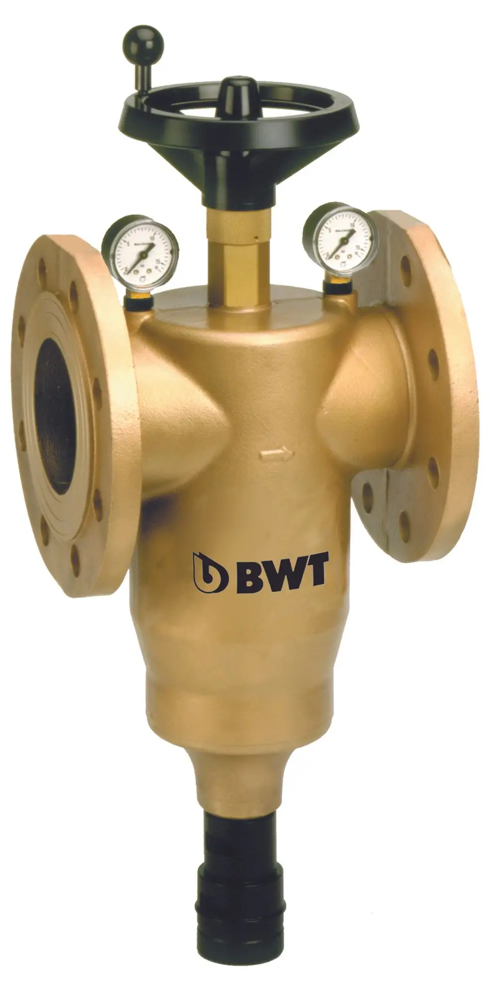BWT Rückspülfilter mit zwei Druckmanometern, einem manuellen Betätigungshebel und einem Anschluss aus Kunststoff, aus bronzeähnlichem Material mit Flanschen an beiden Seiten.